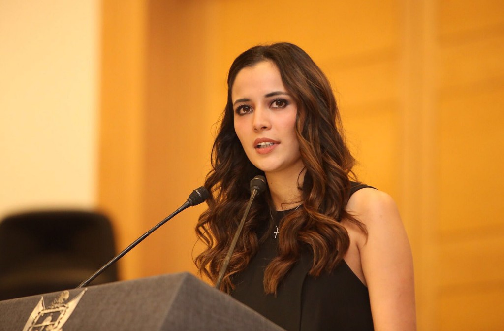 Toma protesta consejo directivo de la CMIC