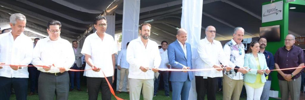 Tradicional Expo y Comida del Día de la Santa Cruz.