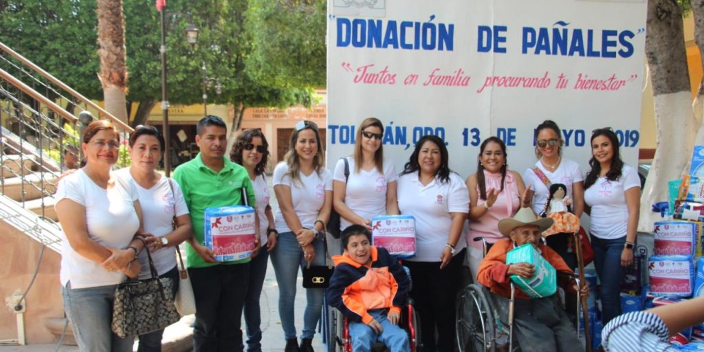 Entrega de Colecta de Pañales al DIF Tolimán