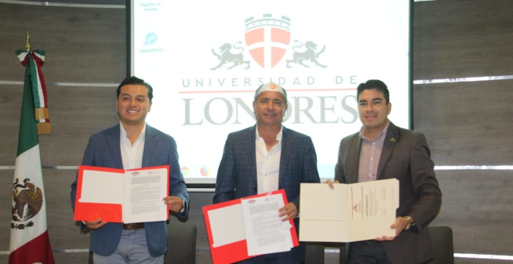 Firma de convenio entre la Universidad de Londres y CMIC
