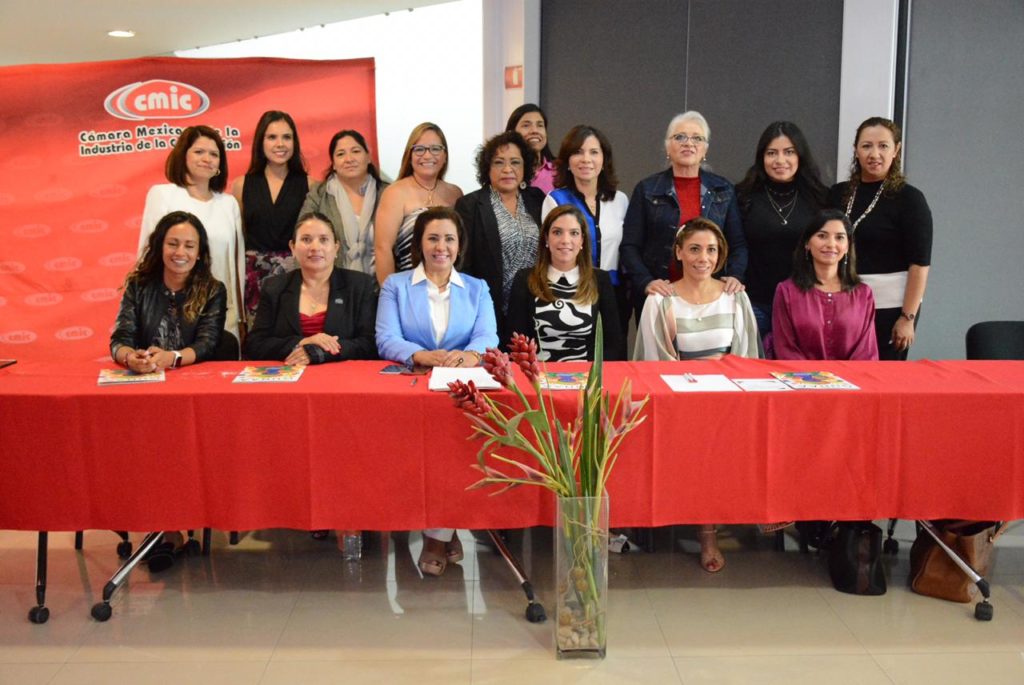 Romy Rojas comparte experiencias con Mujeres Empresarias CMIC